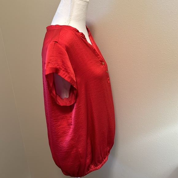 Outback Red Short-sleeved Blouse - Medium - Picture 3 of 5